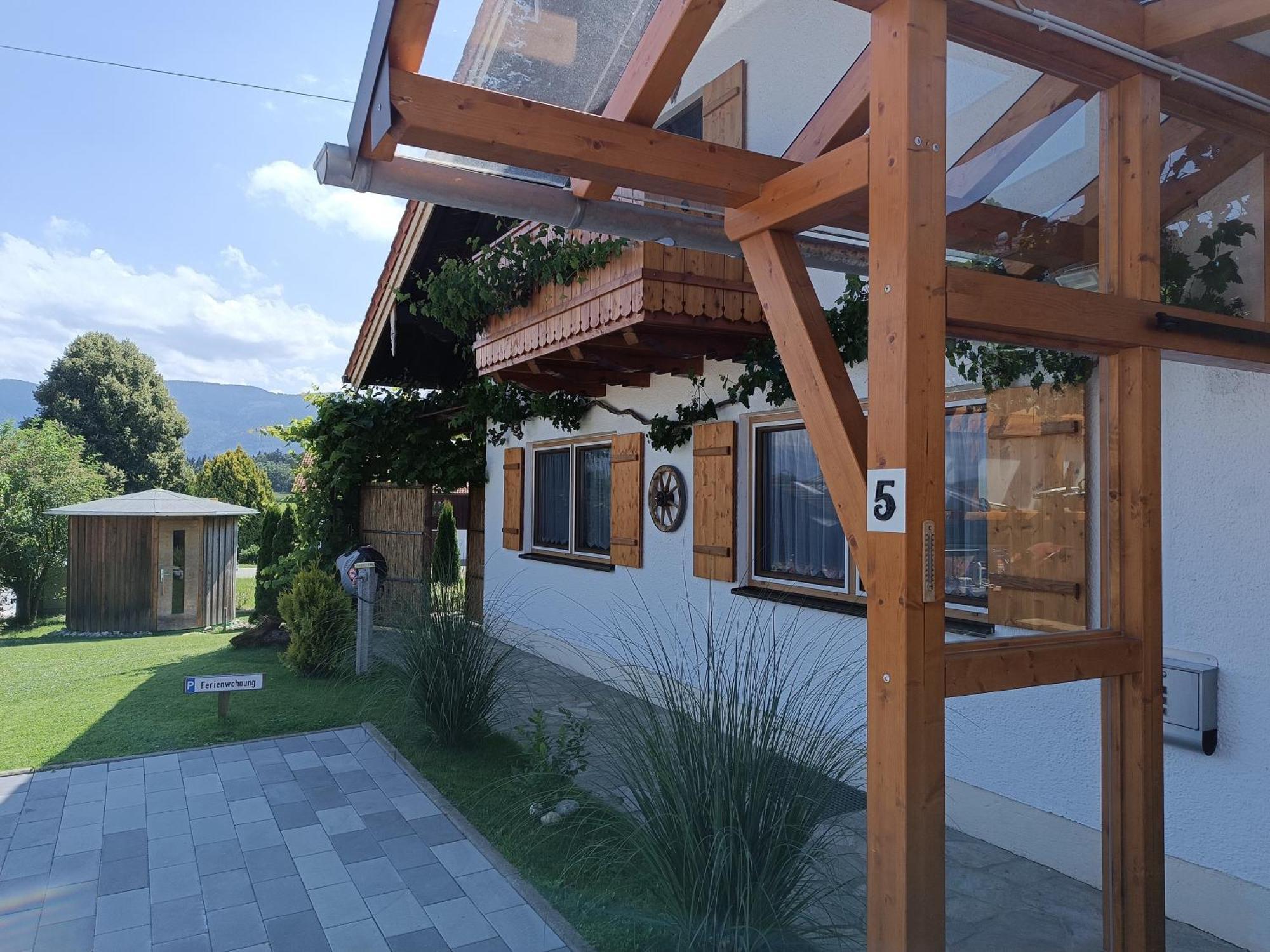 Haus Kali Apartment Teisendorf Luaran gambar
